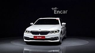 BMW 5-SERIES G30 2018