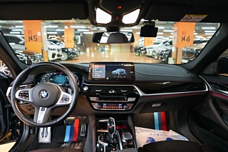 BMW 5-SERIES G30 2022