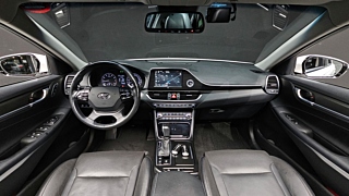 HYUNDAI GRANDEUR IG 2017