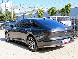 HYUNDAI GRANDEUR GN7 2023