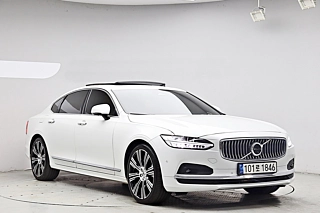 VOLVO S90 2022
