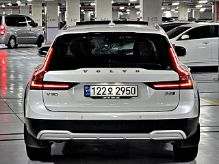 VOLVO V90 CROSS COUNTRY 2022