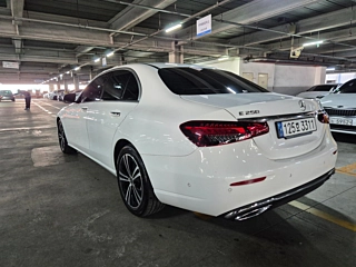 MERCEDES BENZ E-CLASS W213 2022
