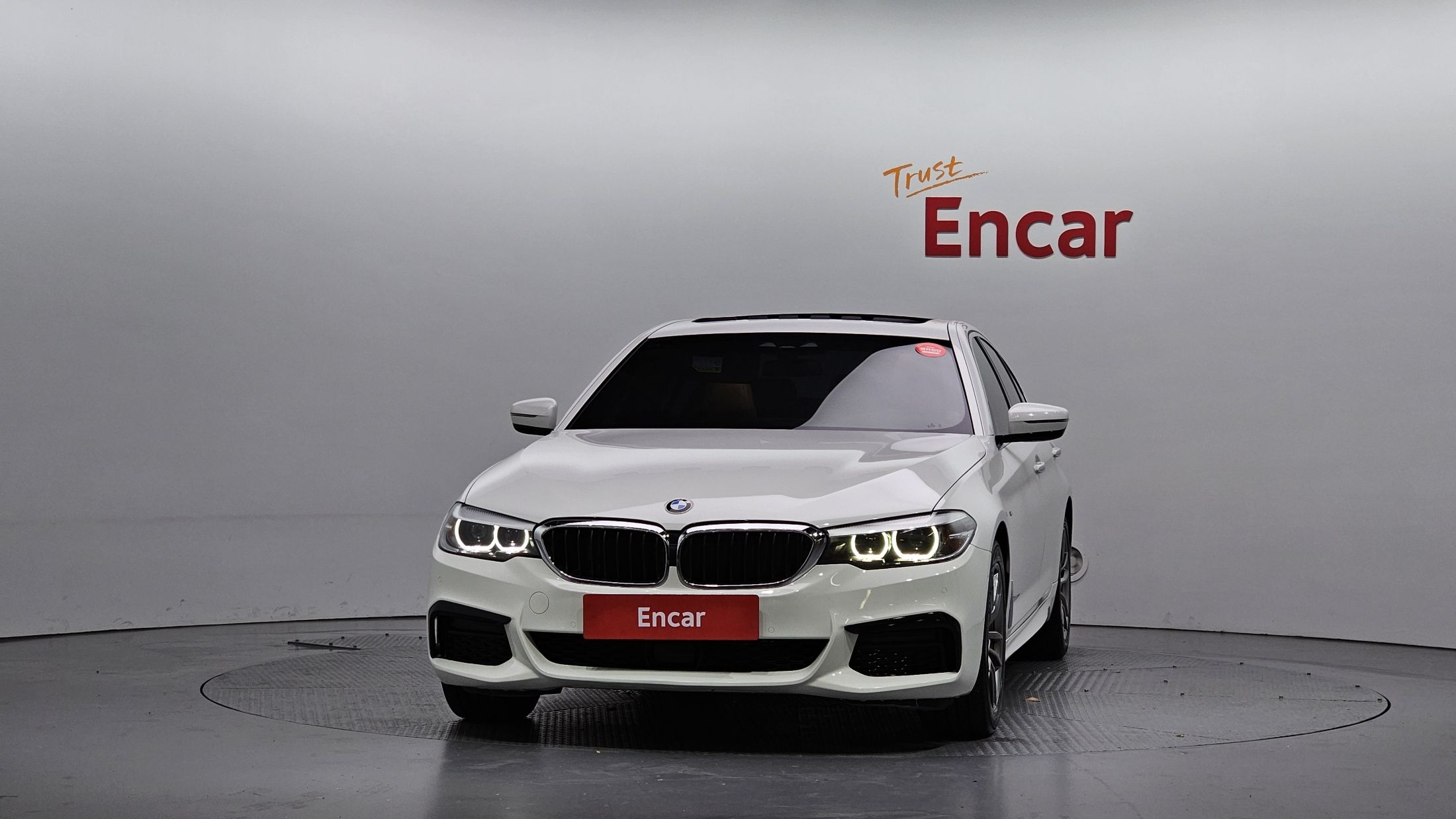 BMW 5-SERIES G30 2017