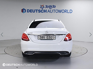 MERCEDES BENZ C-CLASS W205 2016