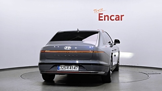 HYUNDAI GRANDEUR HYBRID GN7 2023