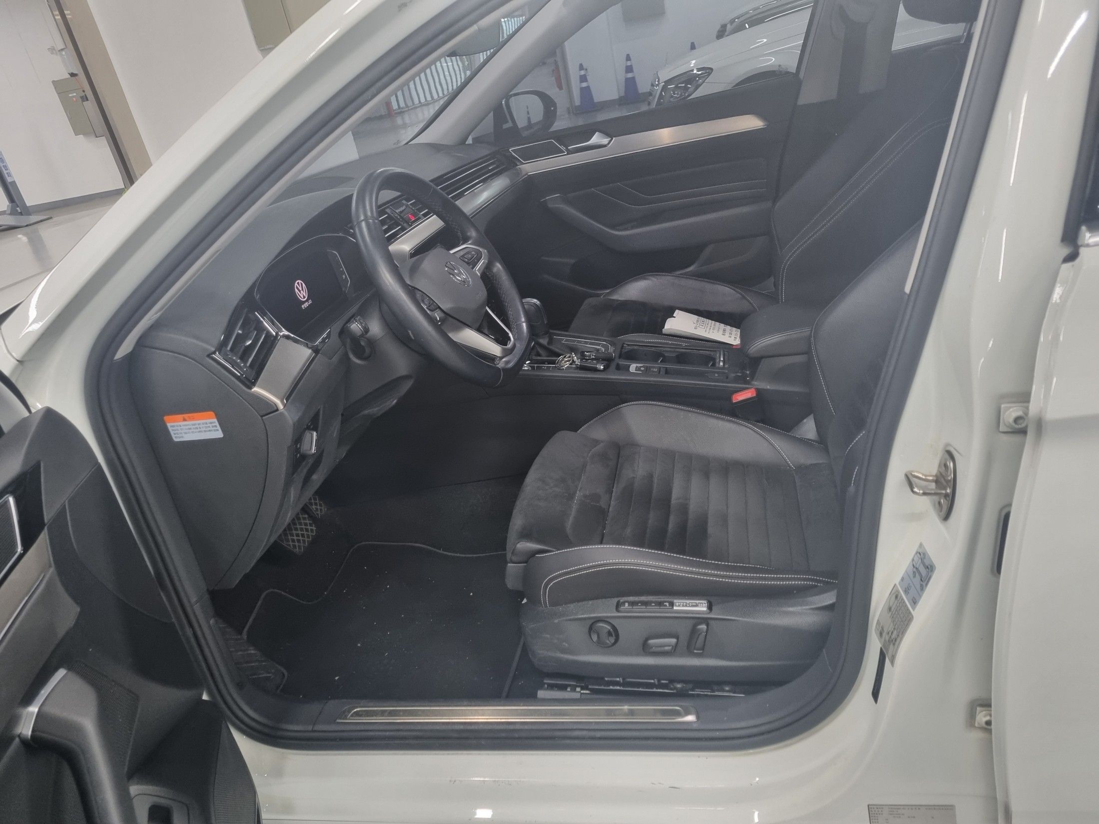 VOLKSWAGEN PASSAT GT B8 2021