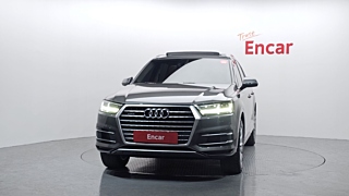 AUDI Q7 4M 2019