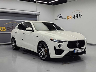 MASERATI LEVANTE 2017