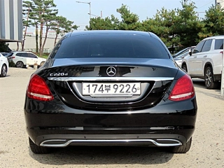 MERCEDES BENZ C-CLASS W205 2016