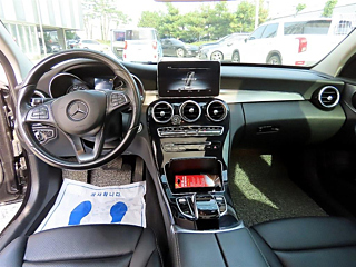 MERCEDES BENZ C-CLASS W205 2016