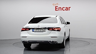 MERCEDES BENZ E-CLASS W213 2021