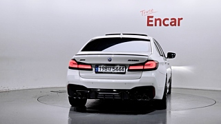 BMW 5-SERIES G30 2023