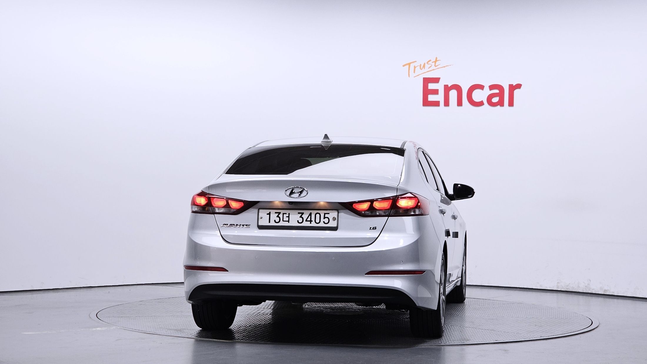 HYUNDAI AVANTE AD 2018