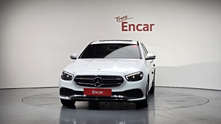 MERCEDES BENZ E-CLASS W213 2022