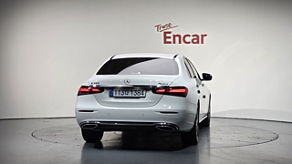 MERCEDES BENZ E-CLASS W213 2022