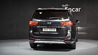 KIA CARNIVAL 2018