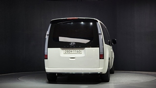 HYUNDAI STARIA 2021