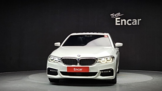 BMW 5-SERIES G30 2018