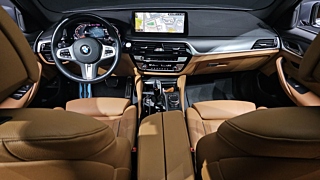 BMW 5-SERIES G30 2022