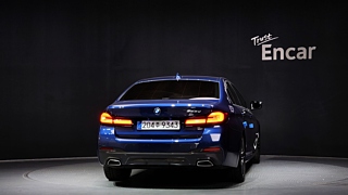 BMW 5-SERIES G30 2020