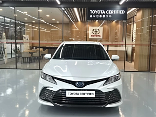 TOYOTA CAMRY XV70 2023