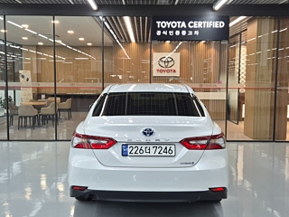 TOYOTA CAMRY XV70 2023