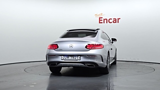MERCEDES BENZ C-CLASS W205 2016
