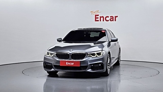 BMW 5-SERIES G30 2017