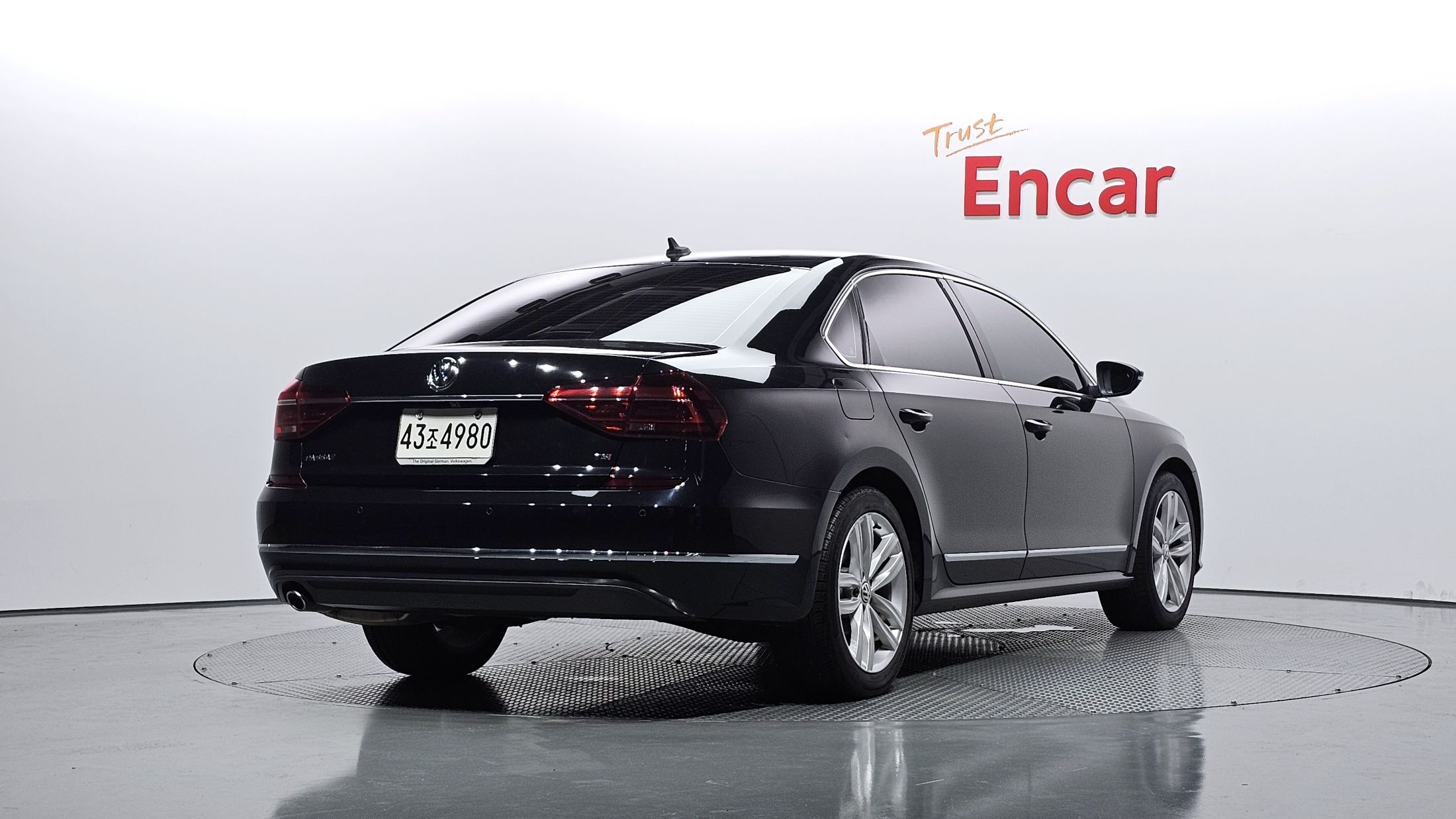 VOLKSWAGEN PASSAT 2018