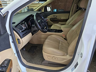 KIA CARNIVAL 2016