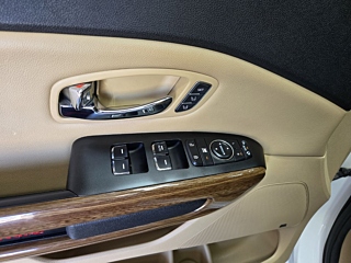KIA CARNIVAL 2016