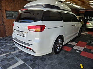 KIA CARNIVAL 2016