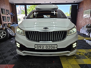 KIA CARNIVAL 2016