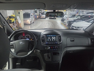 HYUNDAI STAREX GRAND 2021