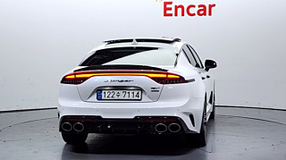 KIA STINGER 2017