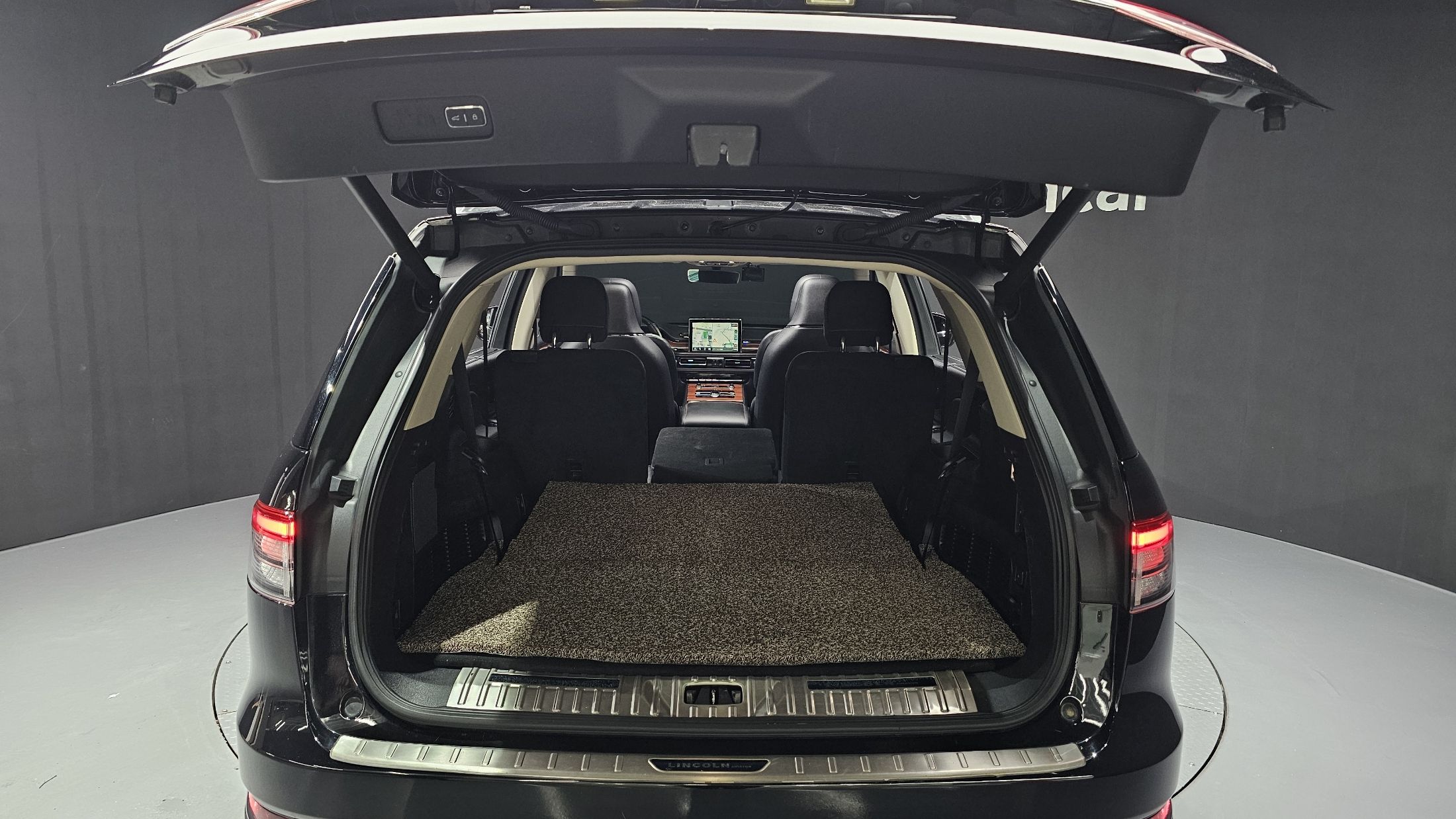 LINCOLN AVIATOR 2020