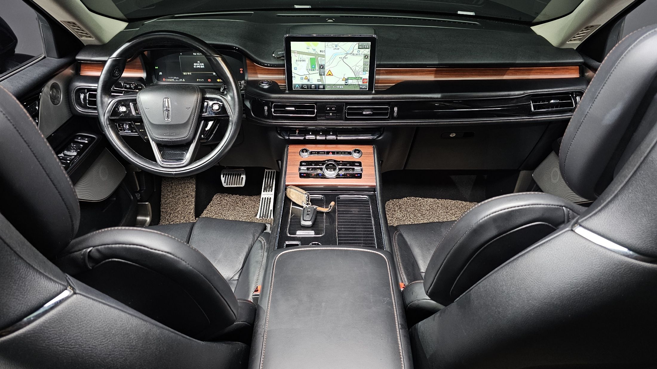 LINCOLN AVIATOR 2020