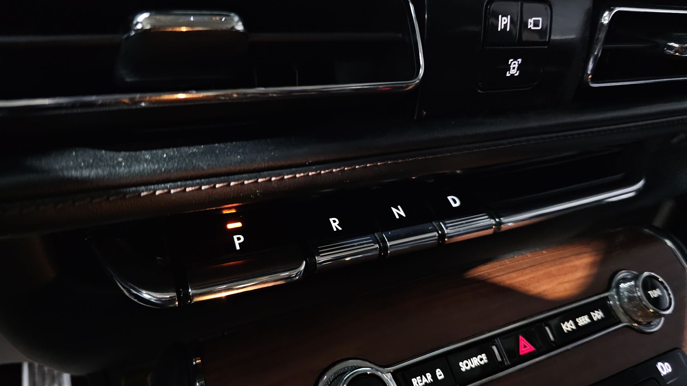 LINCOLN AVIATOR 2020
