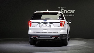 FORD EXPLORER 2018
