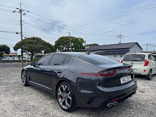 KIA STINGER  2.0 Turbo 2WD 2019