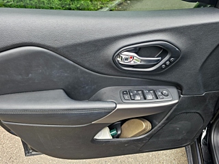 JEEP CHEROKEE KL 2021