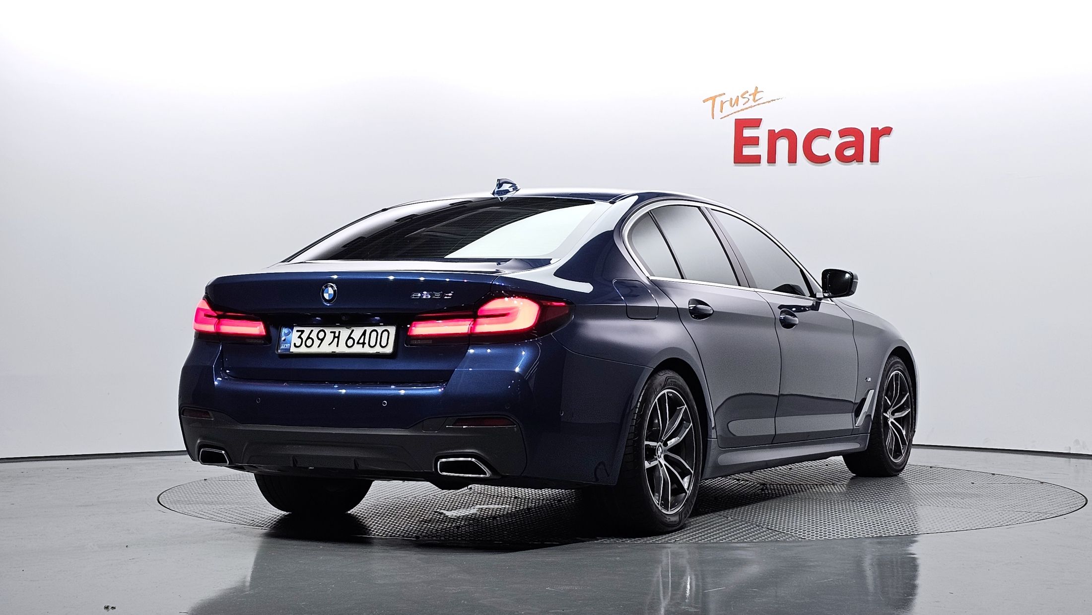 BMW 5-SERIES G30 2020