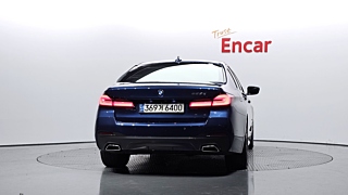 BMW 5-SERIES G30 2020