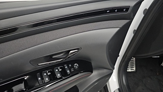 HYUNDAI TUCSON NX4 2023