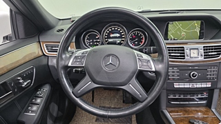 MERCEDES BENZ E-CLASS W212 2016