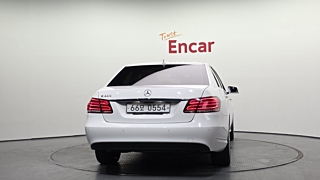 MERCEDES BENZ E-CLASS W212 2016
