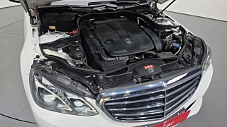 MERCEDES BENZ E-CLASS W212 2016
