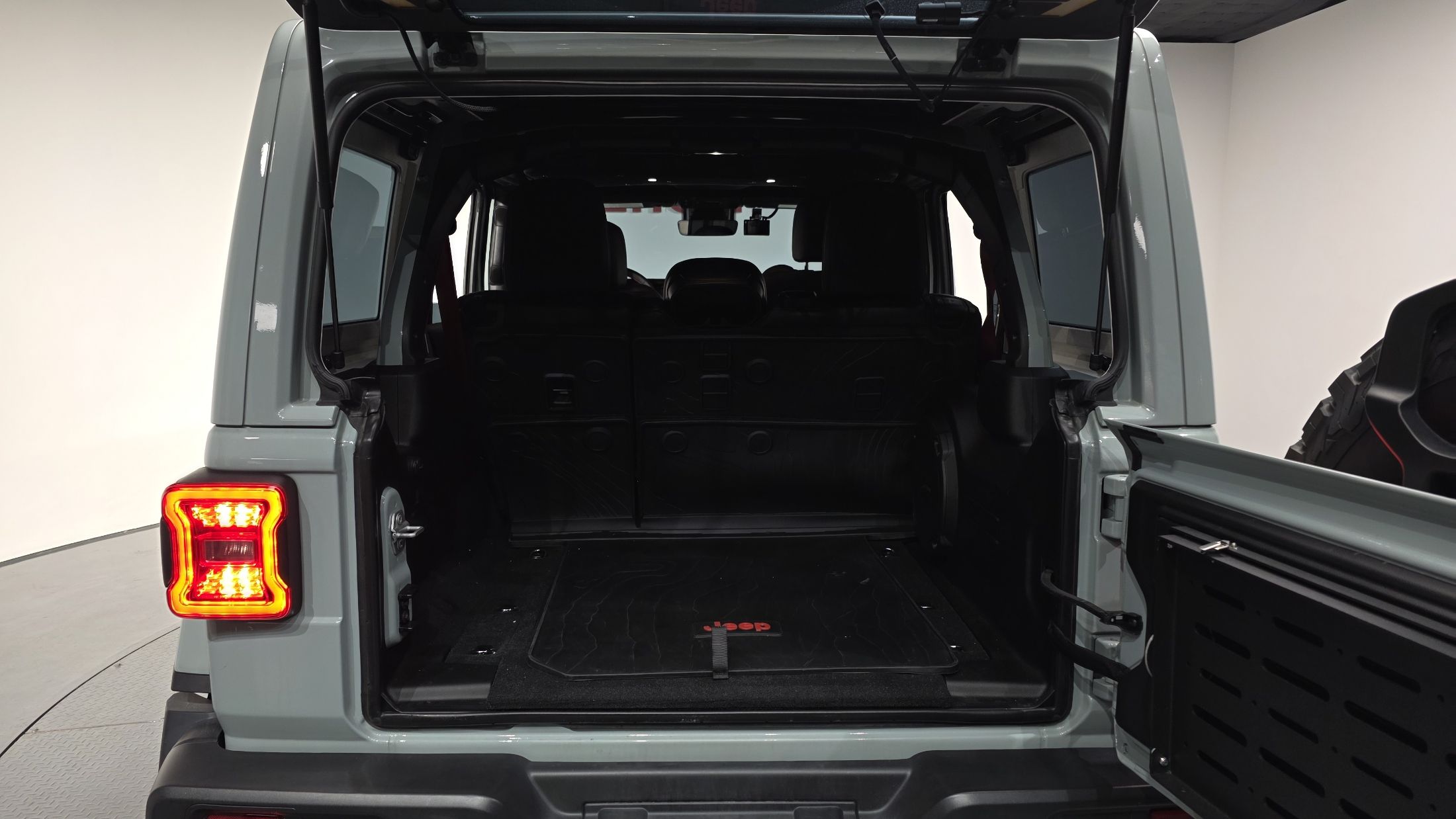 JEEP WRANGLER JL 2024