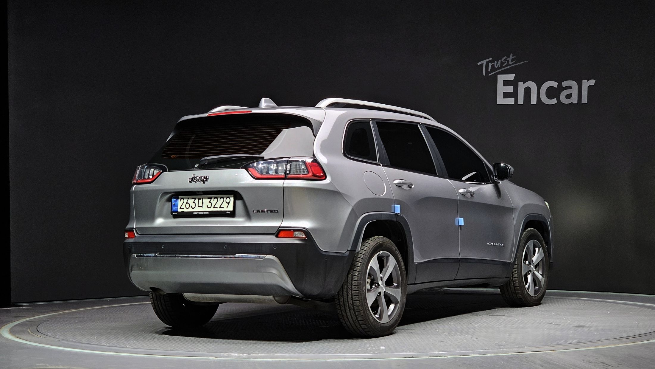 JEEP CHEROKEE KL 2021